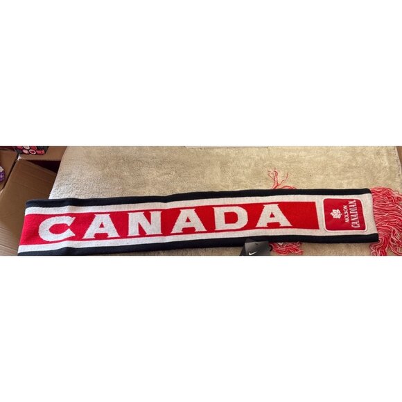 Nike Canada Team Scarf Red & White Knit 60" Fringe Reversible Molson New w/ Tags - Picture 6 of 12